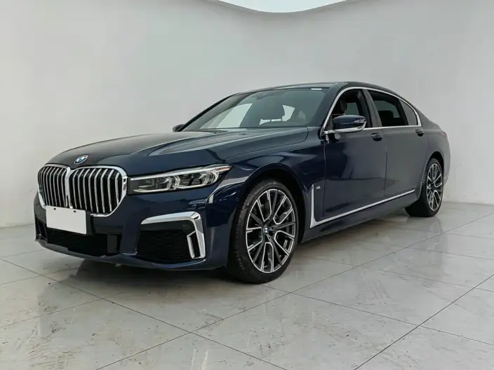 BMW 7 Series 2021 Model 740Li Leading Model M Sports Set – фото 1