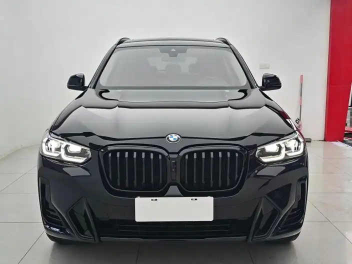 BMW X3 2023 Model xDrive30i Leading Model M Night Set – фото 2