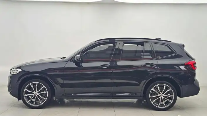 BMW X3 2023 Model xDrive30i Leading Model M Night Set – фото 4