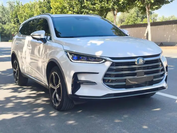BYD Tang DM 2021 Model DM-i 1.5T 112KM Zunrong Model