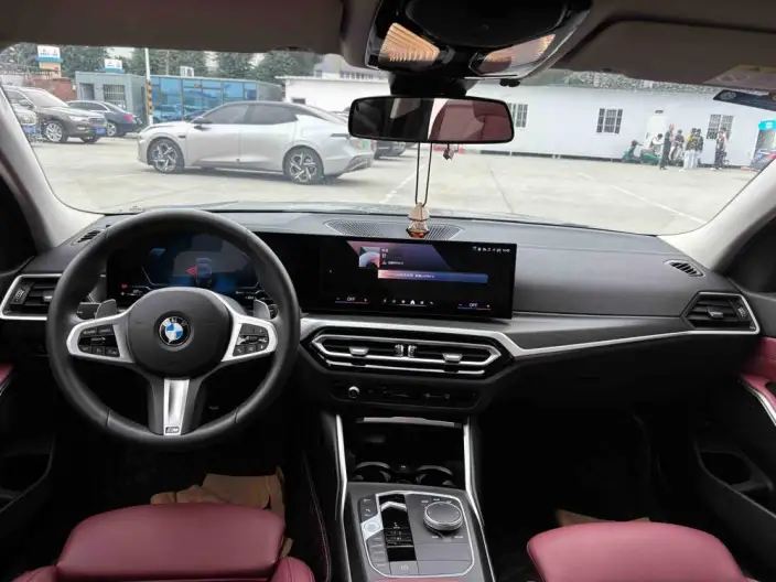 BMW 3 Series 2023 Model 325i M Sports Set – фото 8