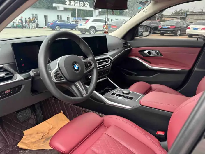 BMW 3 Series 2023 Model 325i M Sports Set – фото 9