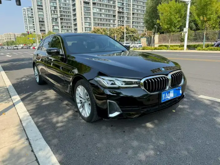 BMW 5 Series 2021 Model Facelift 525Li Luxury Set – фото 3