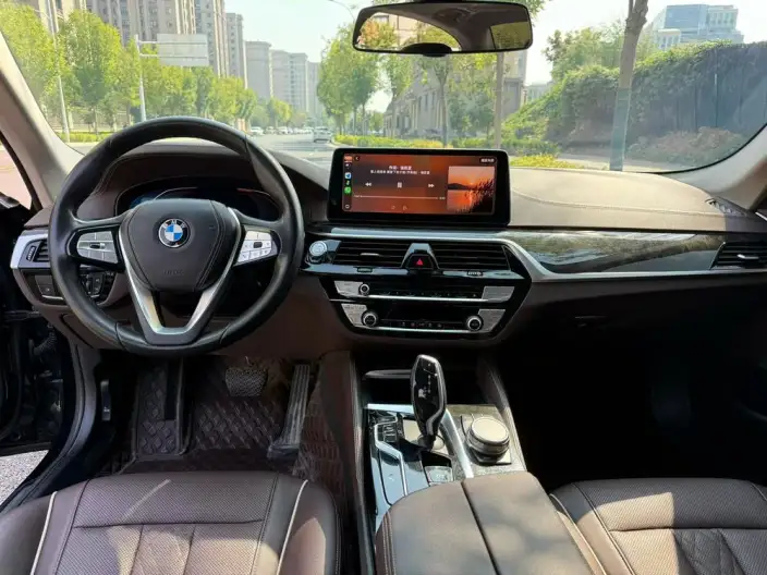 BMW 5 Series 2021 Model Facelift 525Li Luxury Set – фото 7