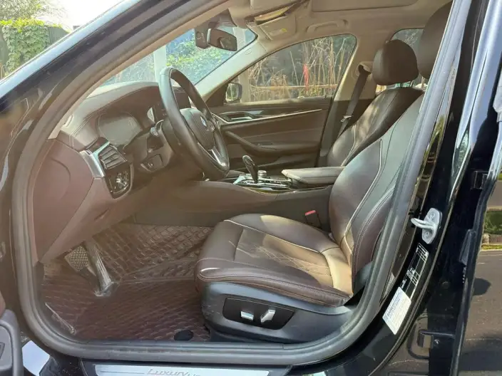 BMW 5 Series 2021 Model Facelift 525Li Luxury Set – фото 8