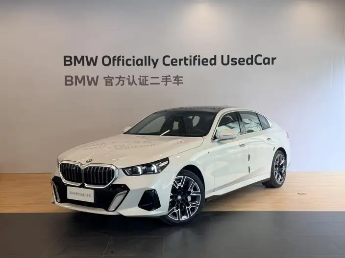 BMW 5 Series 2025 Model Facelift 530Li Exclusive Model M Sports Set – фото 1