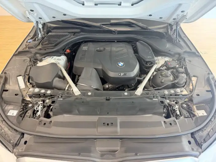 BMW 5 Series 2025 Model Facelift 530Li Exclusive Model M Sports Set – фото 5
