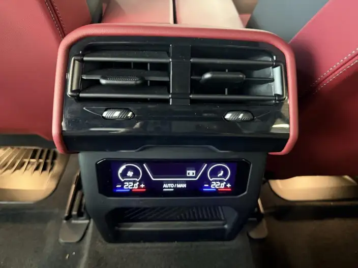 BMW 5 Series 2025 Model Facelift 530Li Exclusive Model M Sports Set – фото 6
