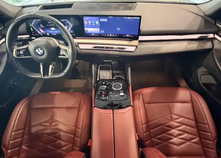 BMW 5 Series 2025 Model Facelift 530Li Exclusive Model M Sports Set – фото 9