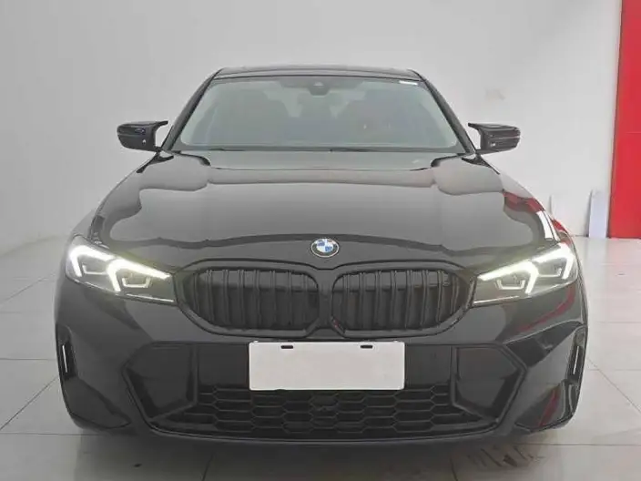 BMW 3 Series 2023 Model 325Li M Sports Set – фото 2