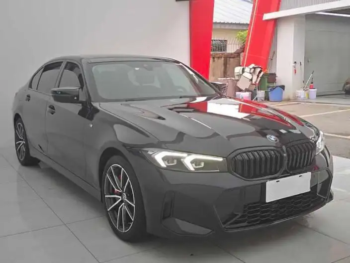 BMW 3 Series 2023 Model 325Li M Sports Set – фото 3