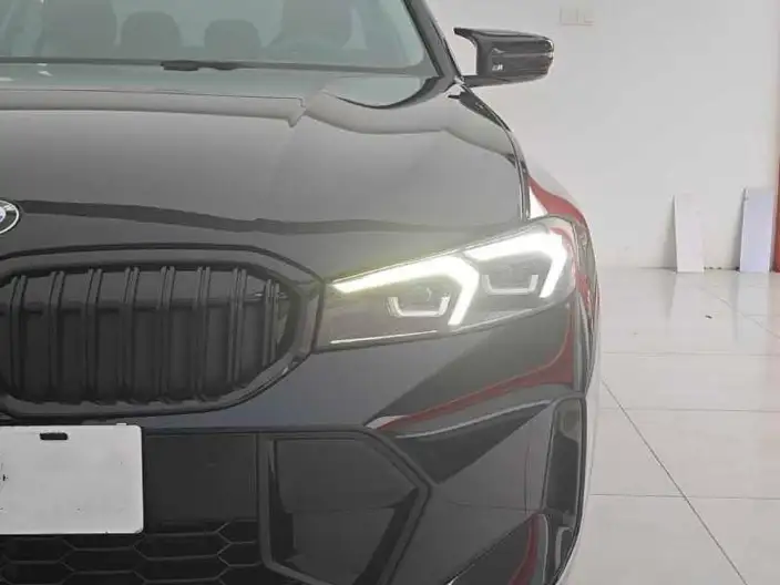 BMW 3 Series 2023 Model 325Li M Sports Set – фото 8
