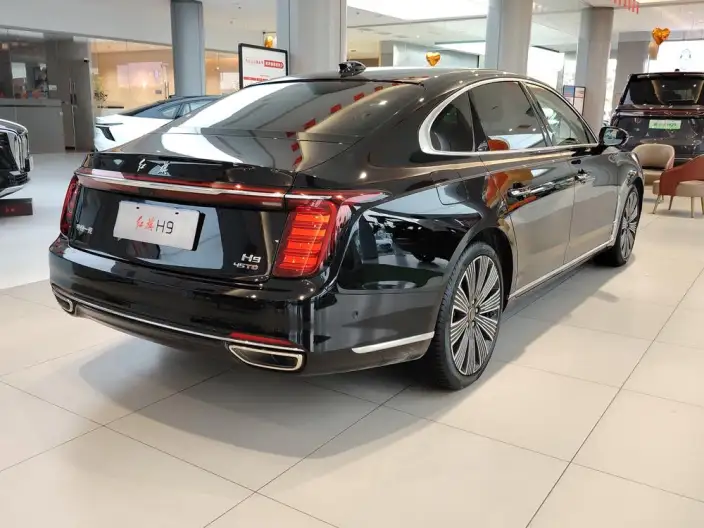 HONGQI H9 2025 Model 2.0T Flag Enjoy Luxury Business Edition