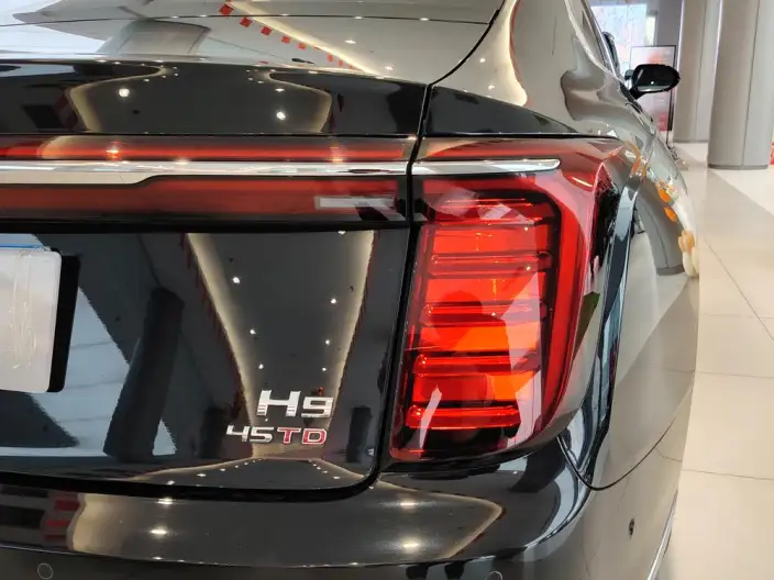 HONGQI H9 2025 Model 2.0T Flag Enjoy Luxury Business Edition – фото 5