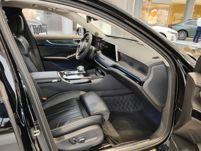 HONGQI H9 2025 Model 2.0T Flag Enjoy Luxury Business Edition – фото 8