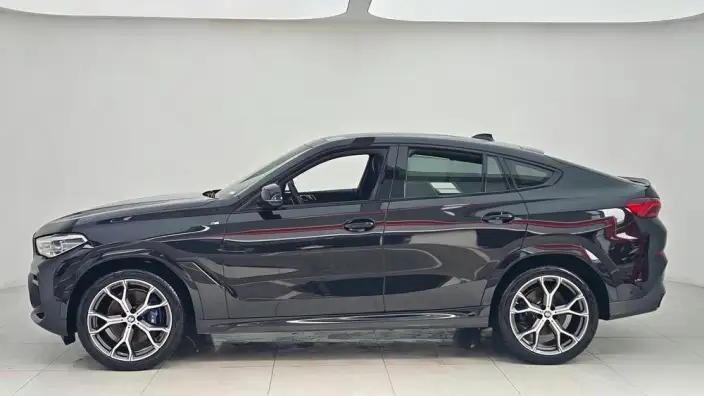 BMW X6 2022 Model xDrive40i M Sports Set – фото 4