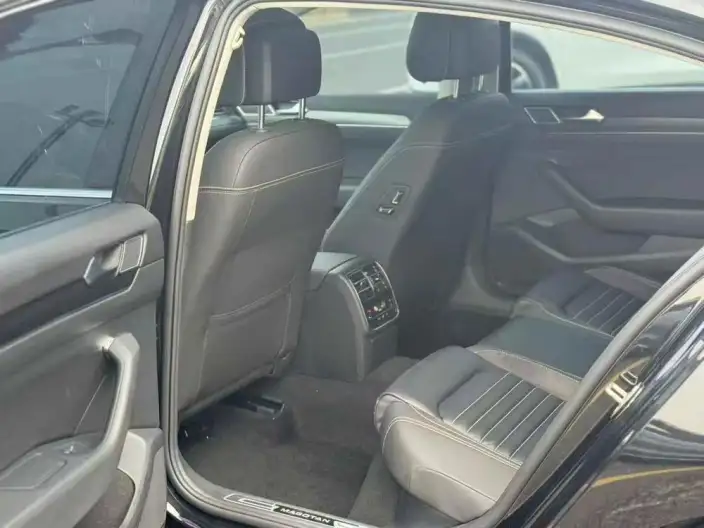 Volkswagen Magotan 2020 Model 330TSI DSG Leading Model – фото 9