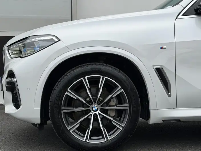 BMW X5 2022 Model xDrive 30Li Exclusive Model M Sports Set – фото 7