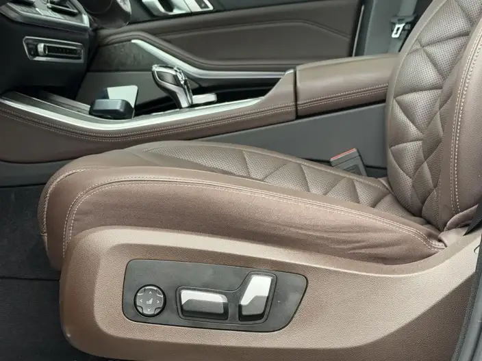 BMW X5 2022 Model xDrive 30Li Exclusive Model M Sports Set – фото 10