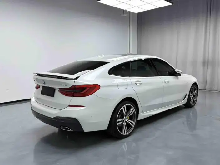 BMW 6 Series GT 2021 Model 630i Luxury Design Set – фото 6