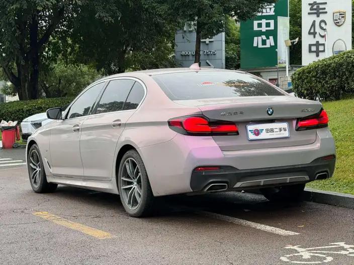 BMW 5 Series 2021 Model 525Li M Sports Set – фото 4