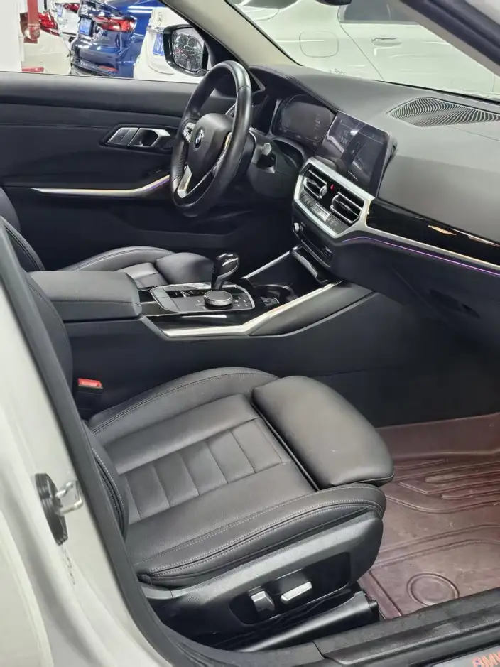 BMW 3 Series 2020 Model 325Li First Edition Edition – фото 9