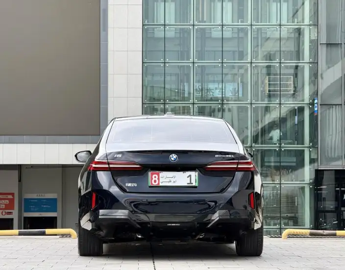 BMW i5 2025 Model eDrive35L M Sports Set – фото 6