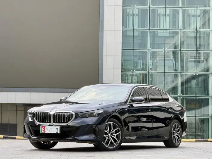 BMW i5 2025 Model eDrive35L M Sports Set – фото 8