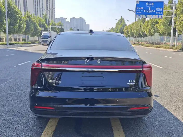 Hongqi H5 PHEV 2025 Model 130 Chao Hybrid Edition – фото 5