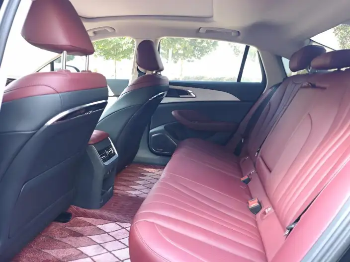 Hongqi H5 PHEV 2025 Model 130 Chao Hybrid Edition – фото 9