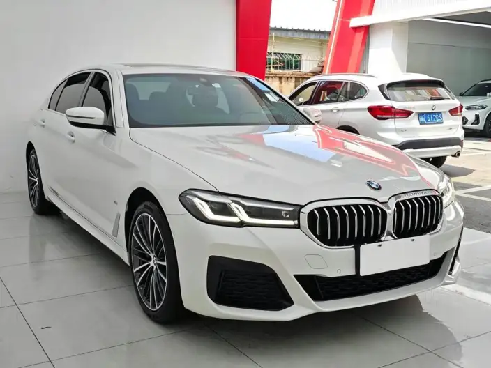 BMW 5 Series 2023 Model 530Li xDrive M Sports Set – фото 3