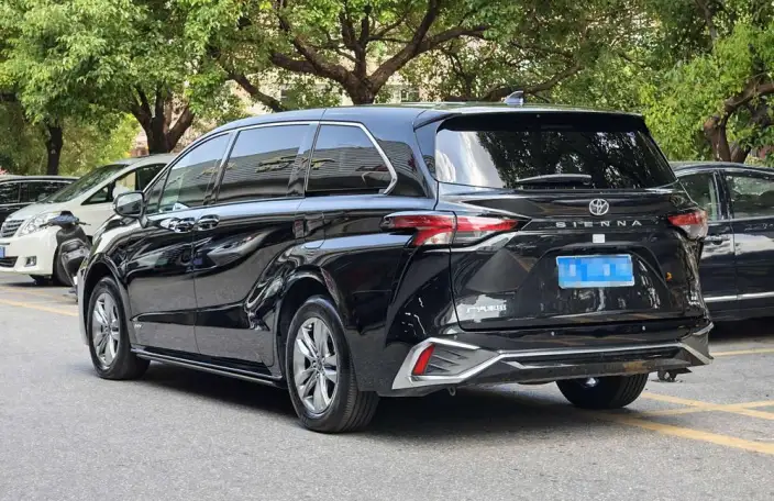 Toyota Sienna 2024 Model Hybrid 2.5L Comfort Edition
