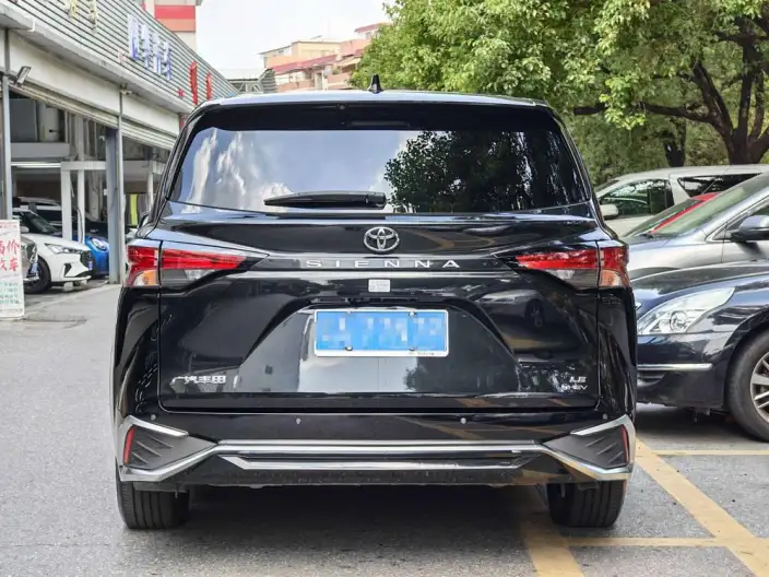 Toyota Sienna 2024 Model Hybrid 2.5L Comfort Edition – фото 5