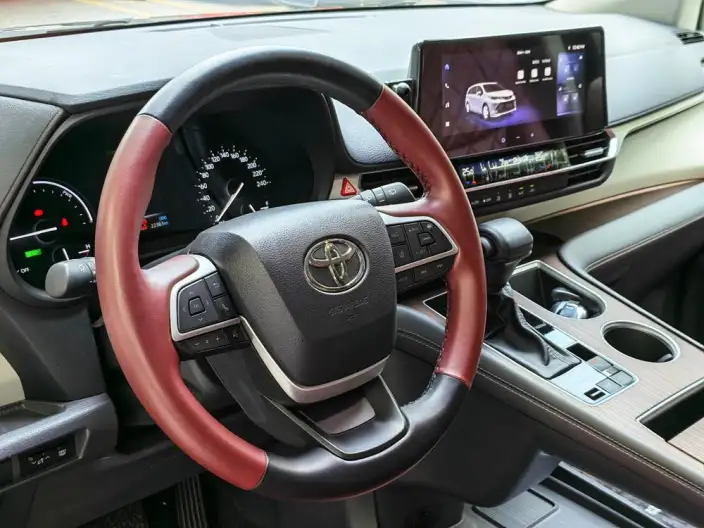 Toyota Sienna 2024 Model Hybrid 2.5L Comfort Edition – фото 9