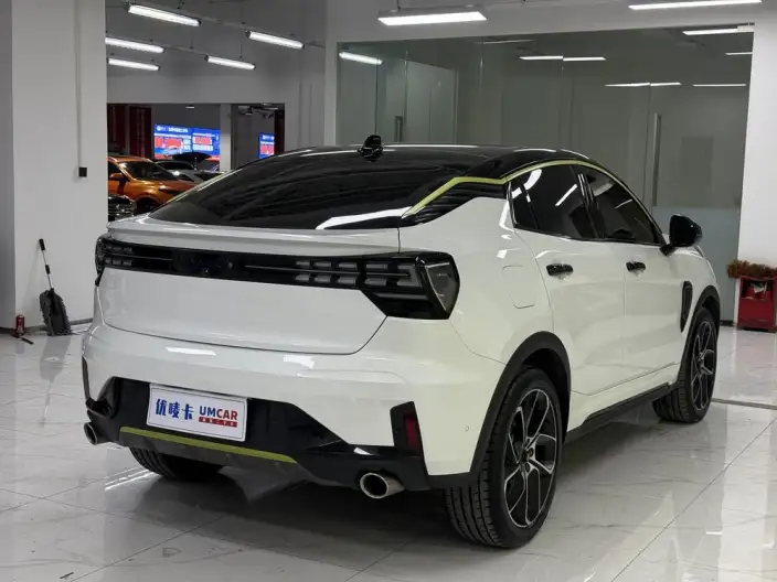 Lynk & Co 05 2022 Model 2.0TD 2WD Shine Halo – фото 6