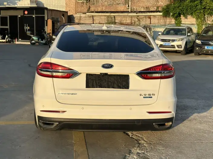 Ford Mondeo 2020 Model EcoBoost 180 Fashion Model – фото 5