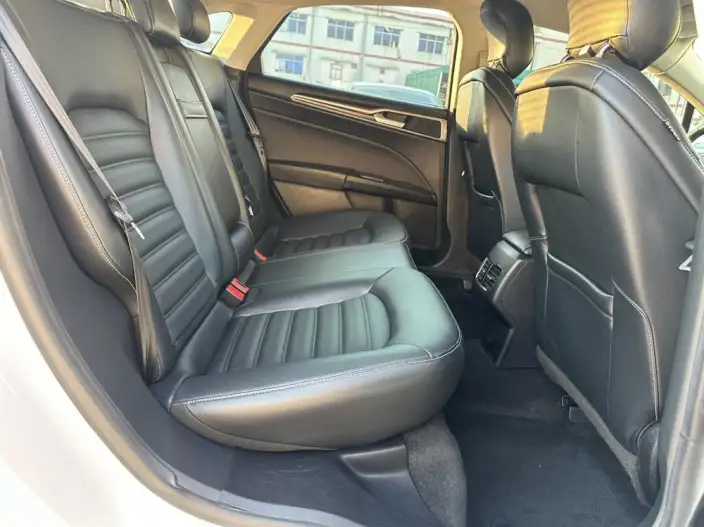 Ford Mondeo 2020 Model EcoBoost 180 Fashion Model – фото 7