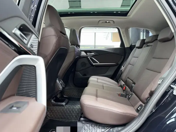 BMW X1 2025 Model sDrive25Li X Design Set – фото 9