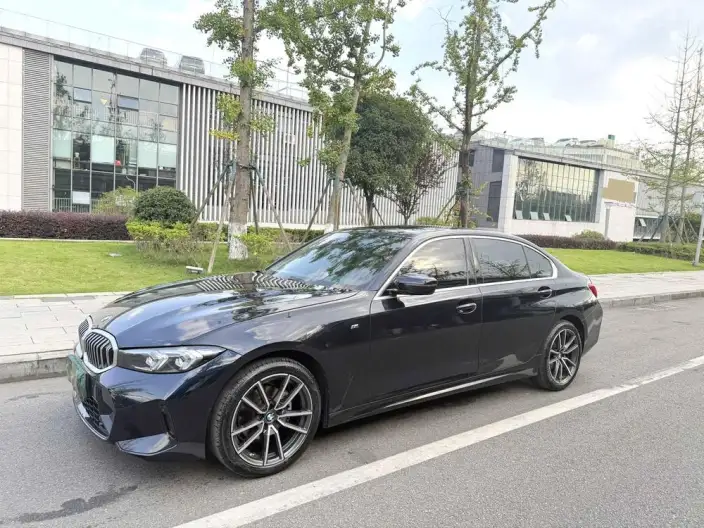 BMW 3 Series 2023 Model 320Li M Sports Set – фото 1