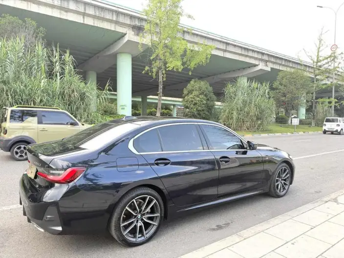 BMW 3 Series 2023 Model 320Li M Sports Set – фото 6