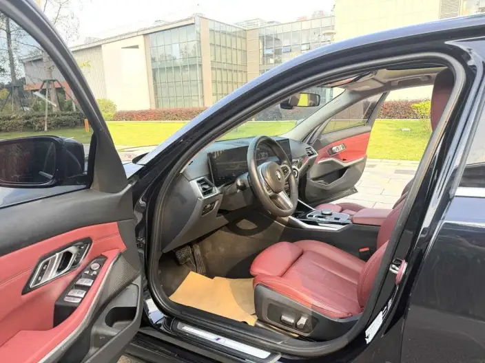 BMW 3 Series 2023 Model 320Li M Sports Set – фото 8