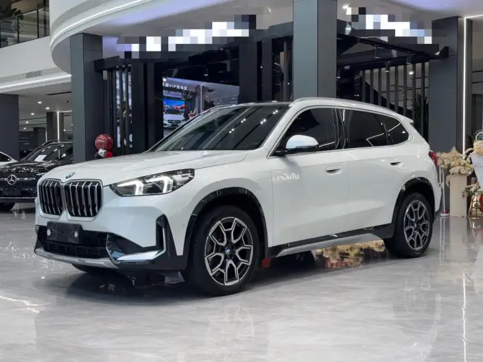 BMW X1 2025 Model sDrive25Li X Design Set – фото 1