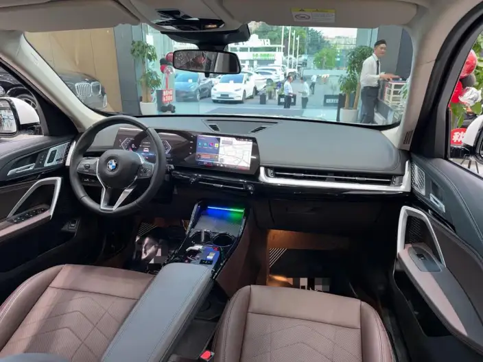 BMW X1 2025 Model sDrive25Li X Design Set – фото 6