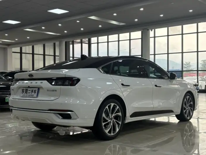 Ford Mondeo 2022 Model Facelift EcoBoost 245 Supreme Model – фото 5