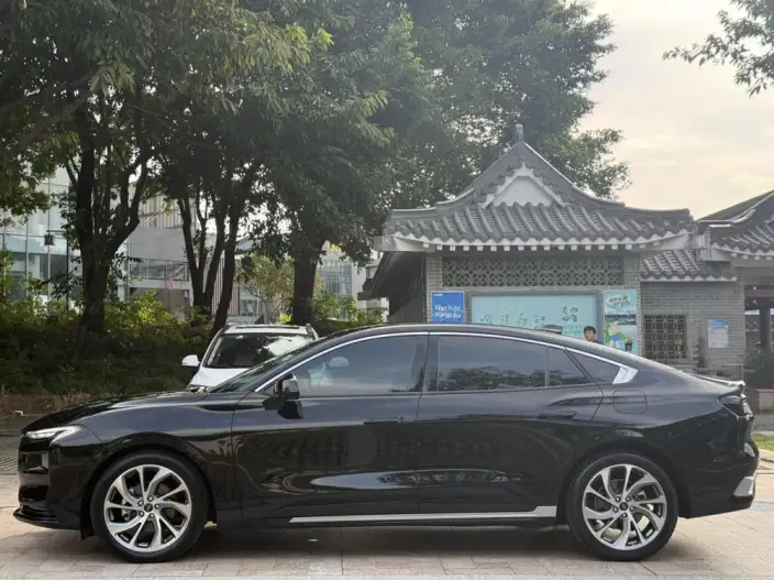 Ford Mondeo 2022 Model EcoBoost 245 Supreme Model – фото 4