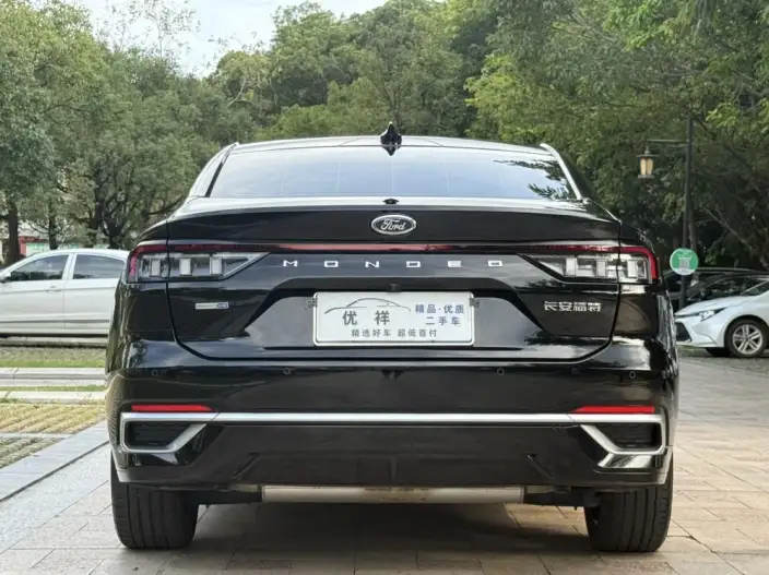 Ford Mondeo 2022 Model EcoBoost 245 Supreme Model – фото 6