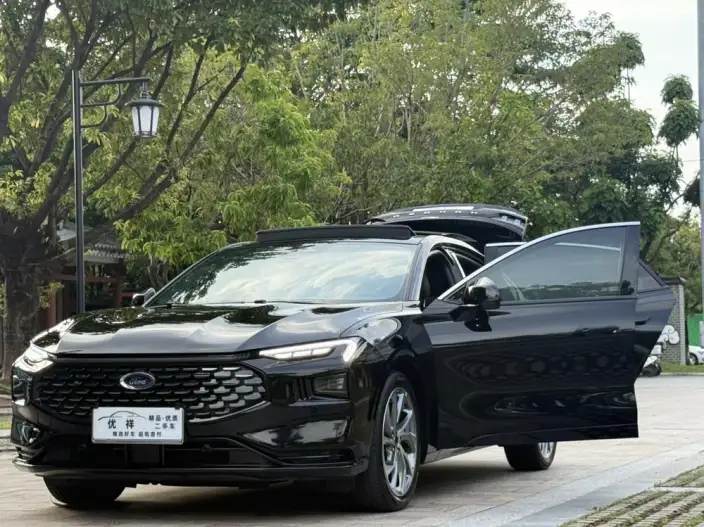 Ford Mondeo 2022 Model EcoBoost 245 Supreme Model – фото 8
