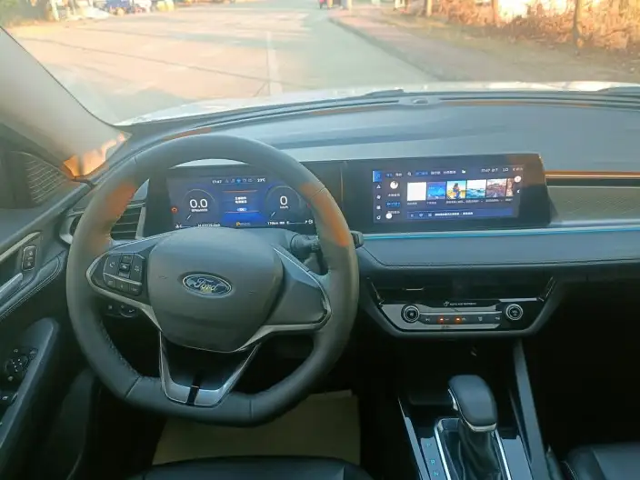 Ford Escort 2021 Model 1.5L Automatic Diamond Edition – фото 8