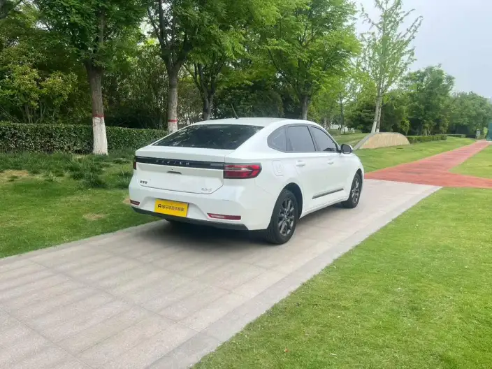 Baojun RC-5 2020 Model 1.5L CVT Smart Shine Elite Model – фото 5