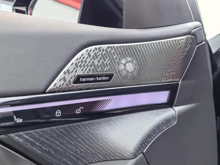 BMW 5 Series 2024 Model 530Li Leading Model Luxury Set – фото 7